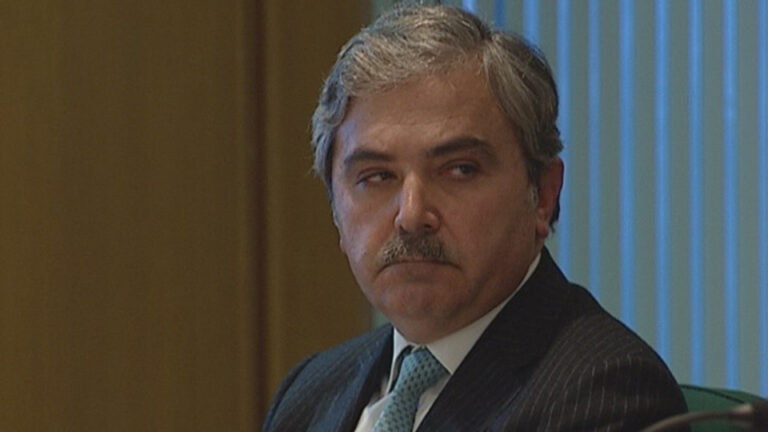 Morais Pires abandona administração do BES