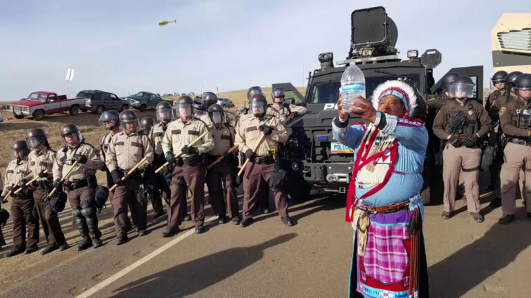Standing Rock rocks! Porque me é cara esta causa vou contar a história. (por Anabela Ferreira)
