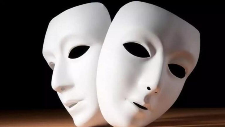 Nós, a vida e as máscaras